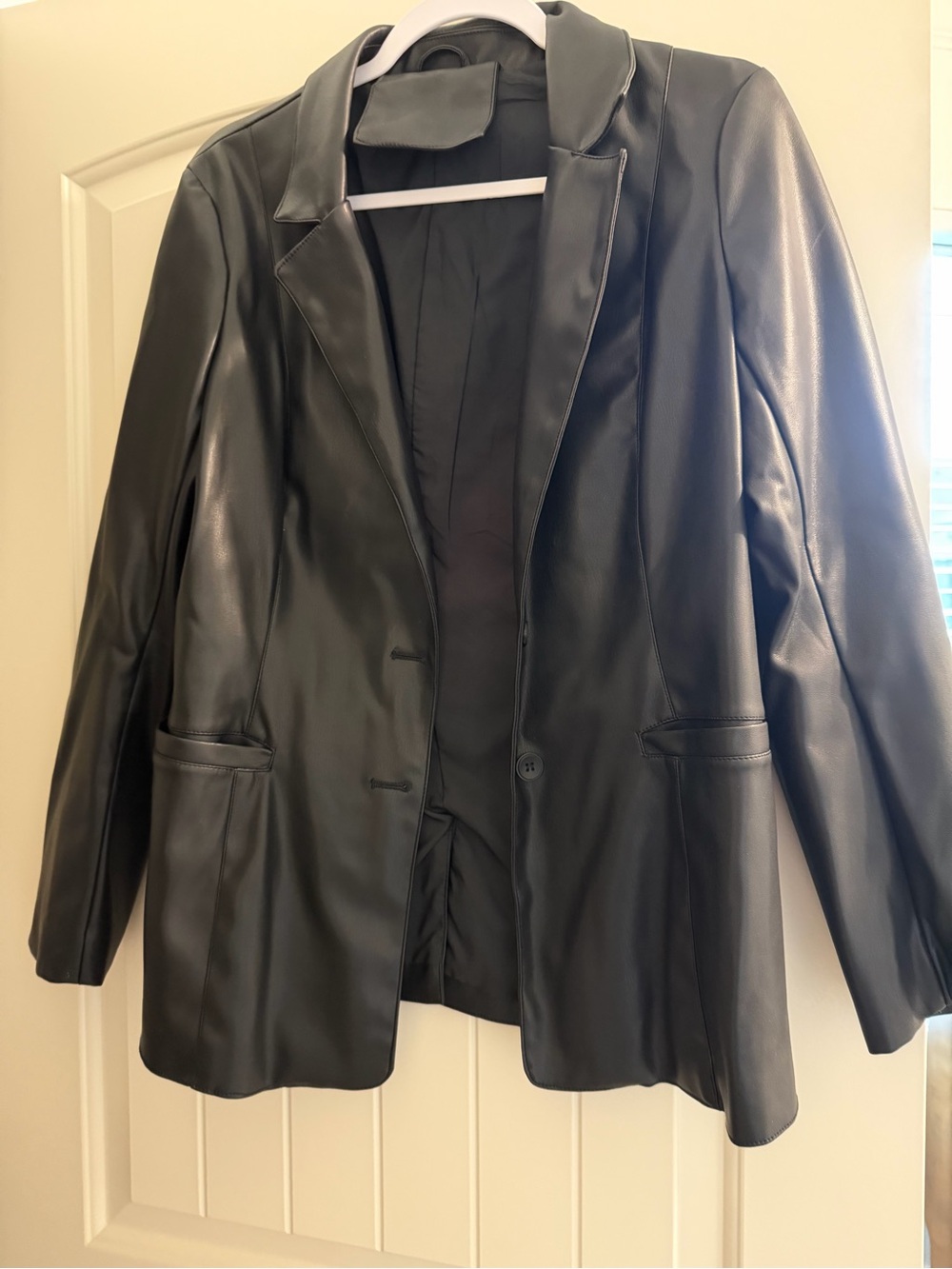 Classic Black Faux Leather Blazer Jacket - Women's